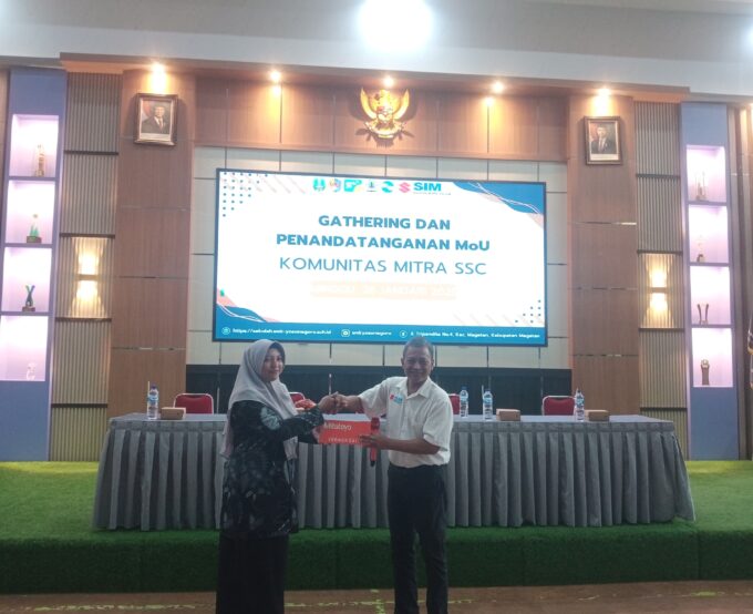 Bangun Sinergi Pendidikan Vokasi, SMK Darussalam Durenan Tanda Tangani MoU Bersama Komunitas SSC