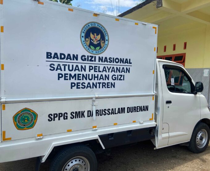 Langkah Nyata Pemenuhan Gizi Santri: Mobil MBG SMK Darussalam Durenan Mulai Beroperasi