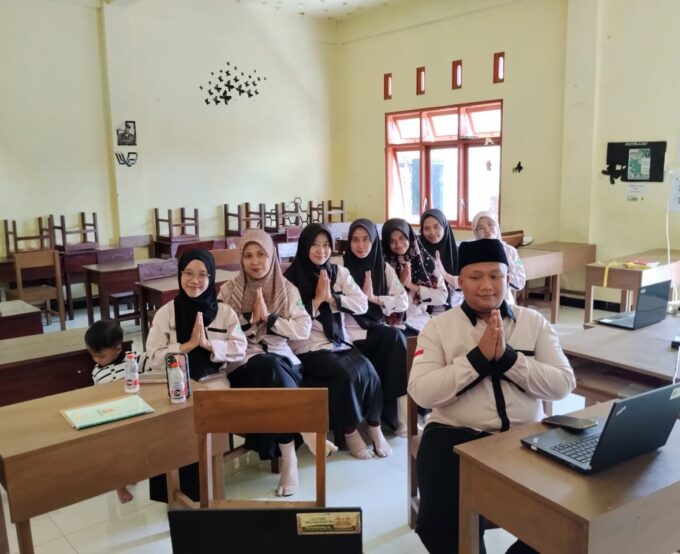 Halal Bihalal Part 1 Secara Online, SMK Darussalam Durenan Pererat Silaturahmi Melalui Google Meet