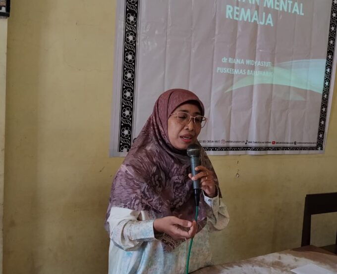 Pra-MPLS Hari Kedua SMK Darussalam Durenan Hadirkan Edukasi Kesehatan Remaja Bersama Puskesmas Baruharjo