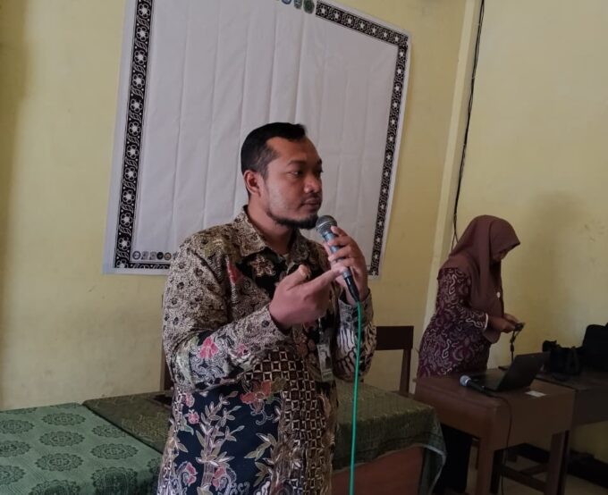 Pengenalan Bahasa Jepang Bersama LPK Ashabi Anshor Tulungagung Warnai Hari Pertama Pra-MPLS SMK Darussalam Durenan