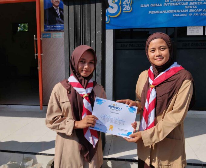 Apel Penutupan MPLS SMK Darussalam Durenan 2026 Berlangsung Penuh Kebersamaan dan Haru